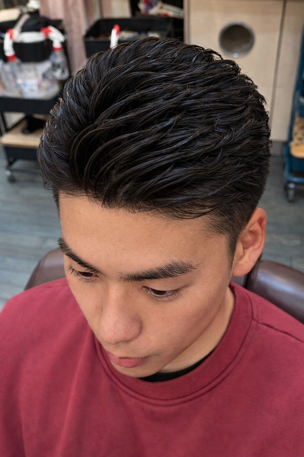 ソフトアイロンパーマツーブロックビジネス刈り上げショート